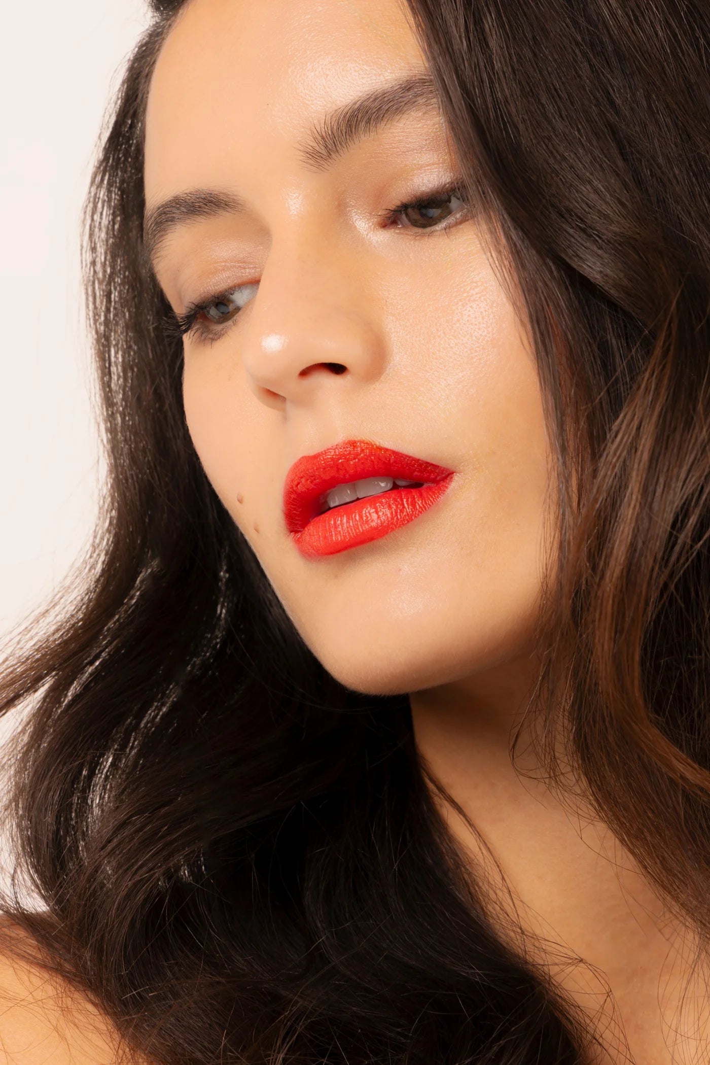 Lip-Shine Lipstick